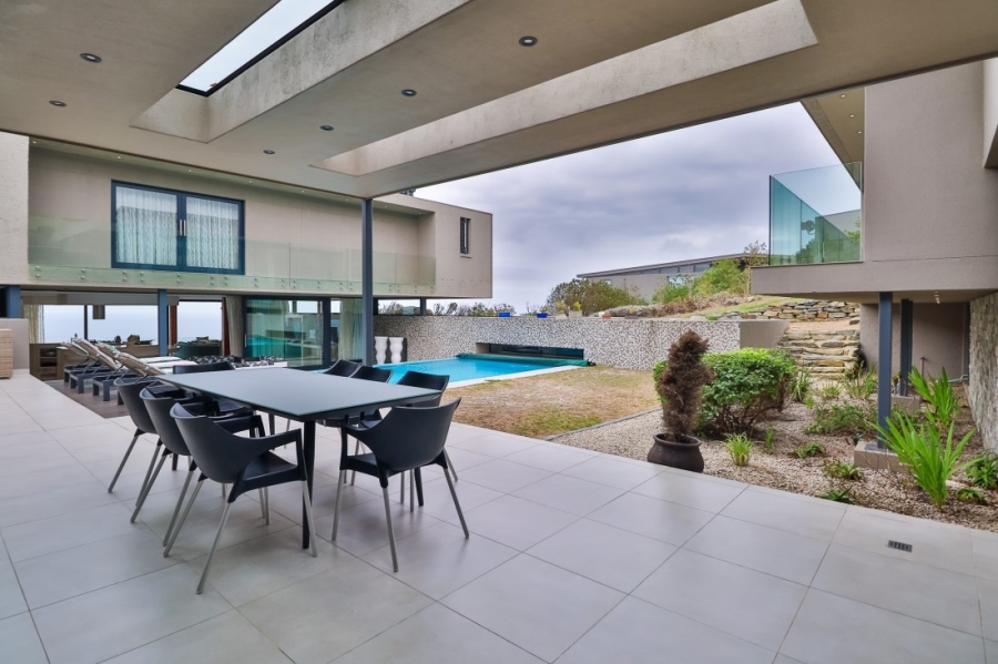 7 Bedroom Property for Sale in Pezula Private Estate Western Cape